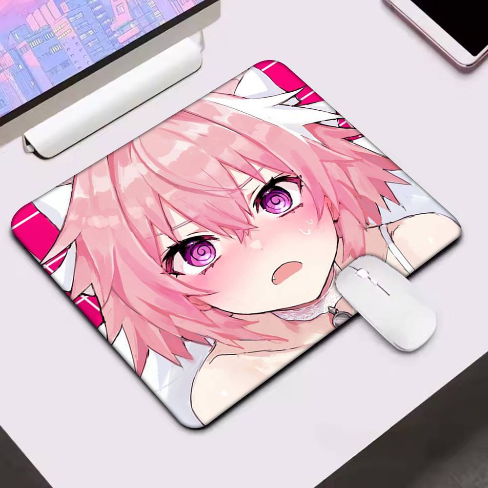 Cute Pink Hair Anime Character - Tradescantia Purple 리뷰 및 가격