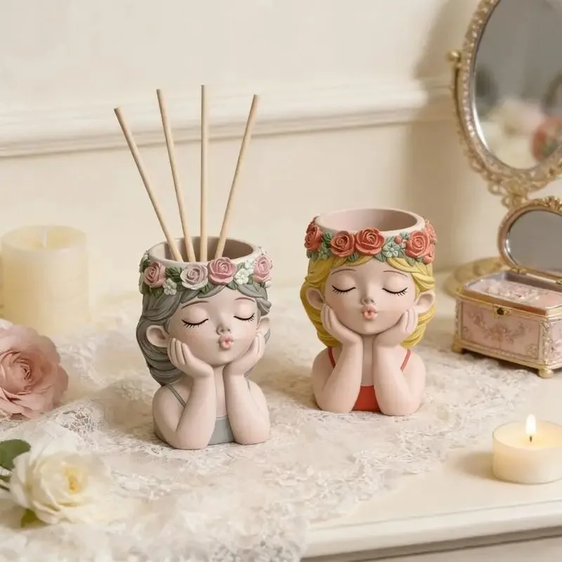 Pouting Girl With Flower Crown - Echeveria Succulent 리뷰 및 가격